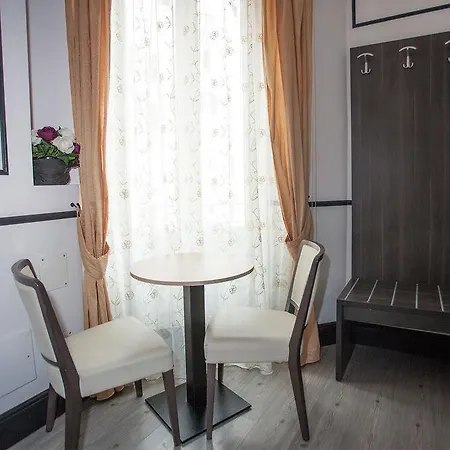 Maison d'hôtes Royal Du Vatican 4*