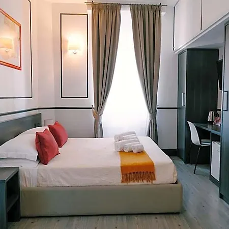 Royal Du Vatican Pensjonat 4*